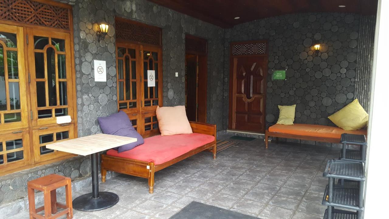 Hostel The Backpack Hub At Weligama Exterior foto