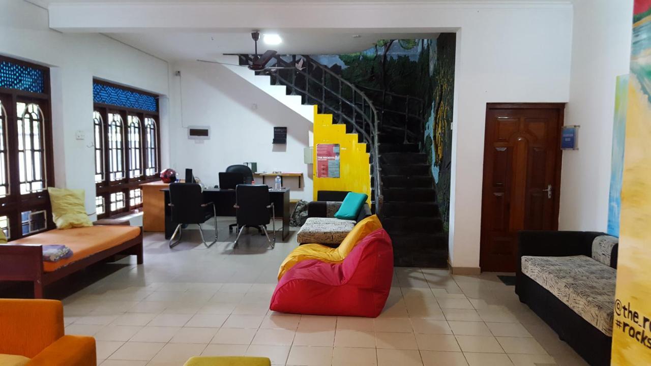 Hostel The Backpack Hub At Weligama Exterior foto