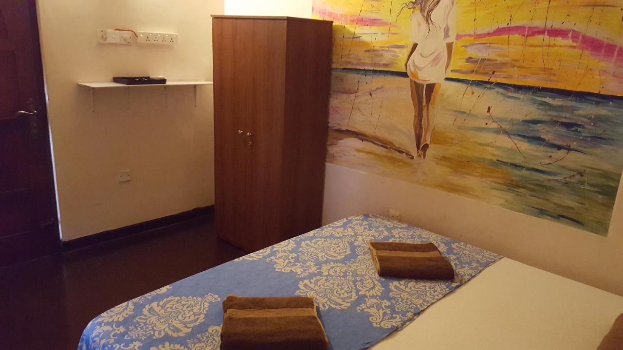 Hostel The Backpack Hub At Weligama Exterior foto